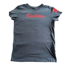 Under Armour Freedom Tee SM Blue and Red American Flag  4th of July
Patriotic‎